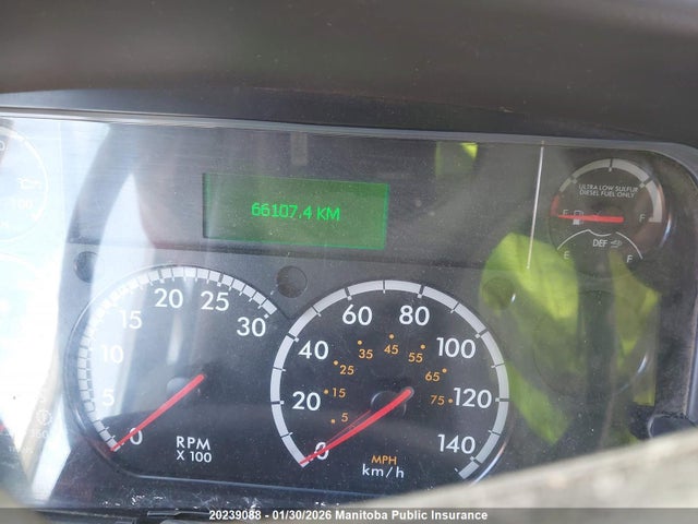 4UZABRDU8HCHS6083 Freightliner B2