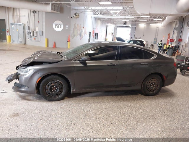 20239106 :رقم المزاد ، 1C3CCCFBXGN119609 vin ، 2016 Chrysler 200 Lx مزاد بيع