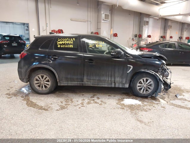 JA4AJVAW6MU602038 Mitsubishi RVR SE