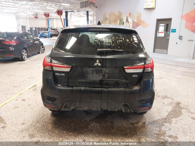 JA4AJVAW6MU602038 Mitsubishi RVR SE