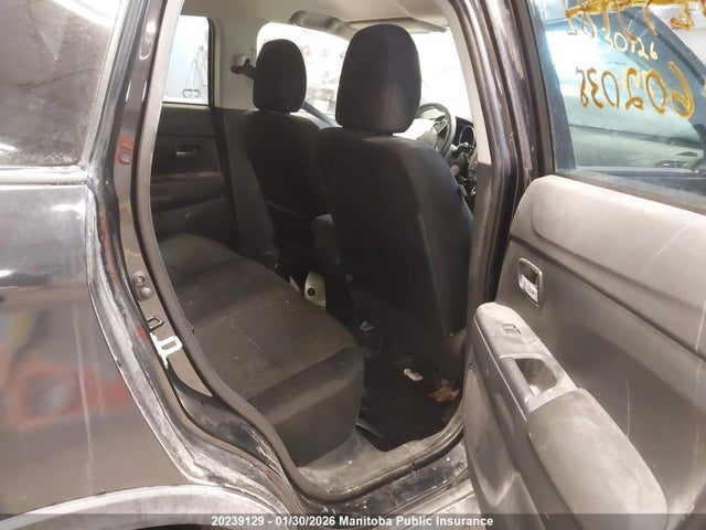 JA4AJVAW6MU602038 Mitsubishi RVR SE