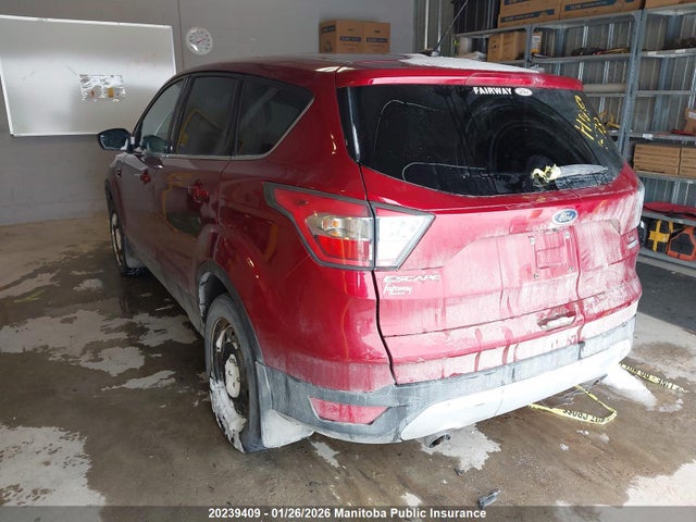 1FMCU9GDXHUB18166 Ford ESCAPE SE
