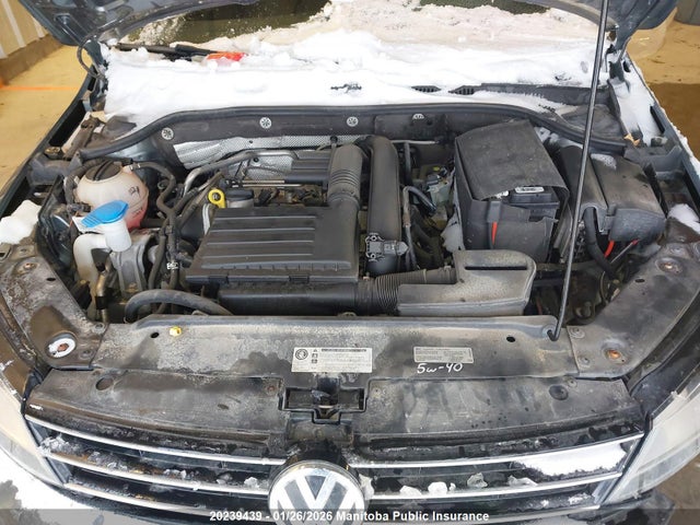 3VWDB7AJ2HM220810 Volkswagen Jetta 1.4 Tsi