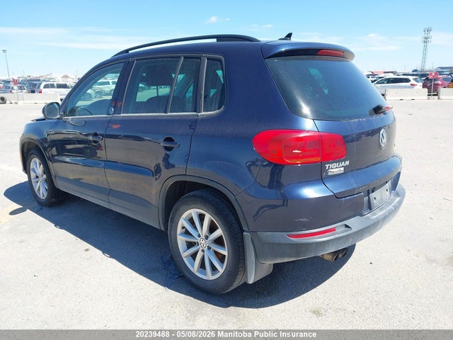 2017 Volkswagen Tiguan 2.0 Tsi მანქანა იყიდება აუქციონზე, vin: WVGNV7AX3HK012392, აუქციონის ნომერი: 20239488