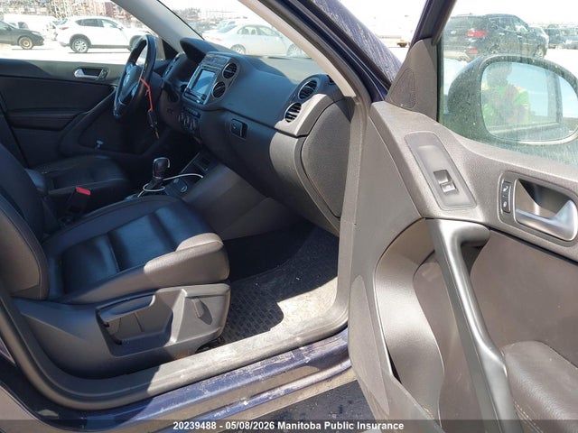 2017 Volkswagen Tiguan 2.0 Tsi მანქანა იყიდება აუქციონზე, vin: WVGNV7AX3HK012392, აუქციონის ნომერი: 20239488