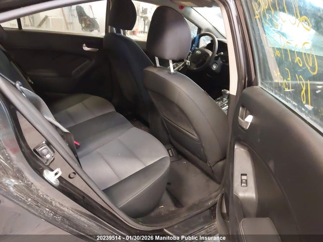 3KPFL4A76JE279287 KIA FORTE LX