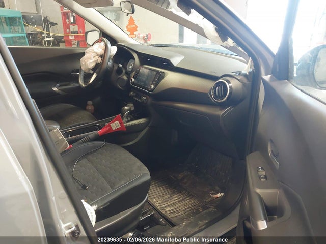 3N1CP5CVXNL498010 Nissan KICKS SV