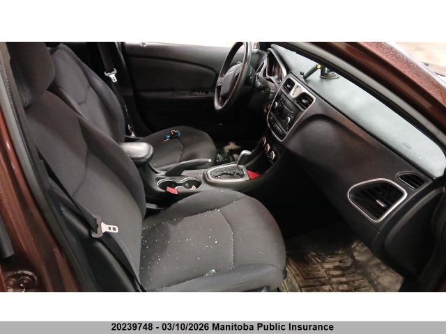 Продажа на аукционе авто 2013 Chrysler 200 Lx, vin: 1C3CCBAB2DN525767, номер лота: 20239748