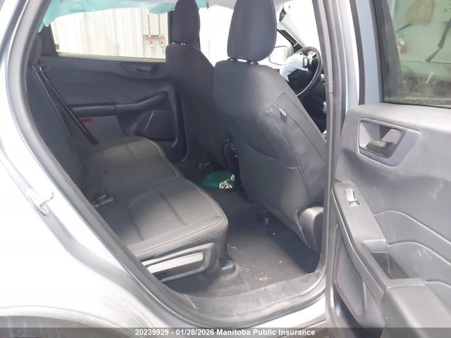 1FMCU9GN2RUA72150 Ford Escape Active