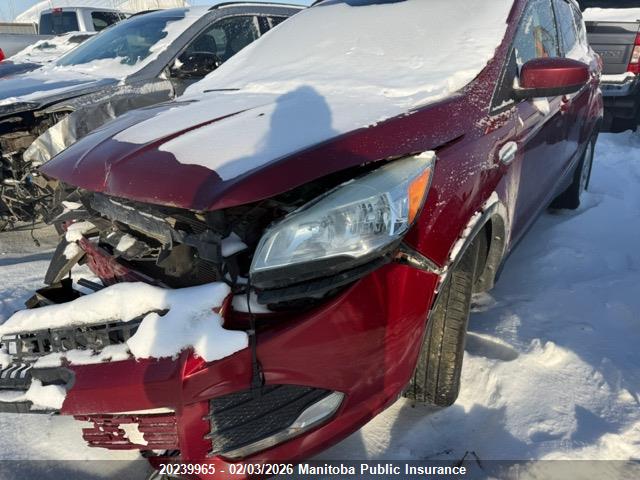 1FMCU9GXXEUB82813 Ford ESCAPE SE