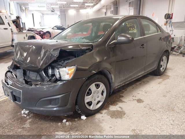 1G1JC5SH6G4180995 Chevrolet SONIC LT