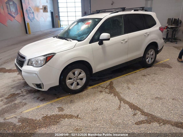 Subaru Forester 2.5i Touring 2017 JF2SJEDC1HH803003 Image 2