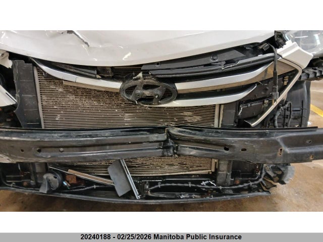 5XYZUDLB5GG323819 Hyundai SANTA FE SPORT