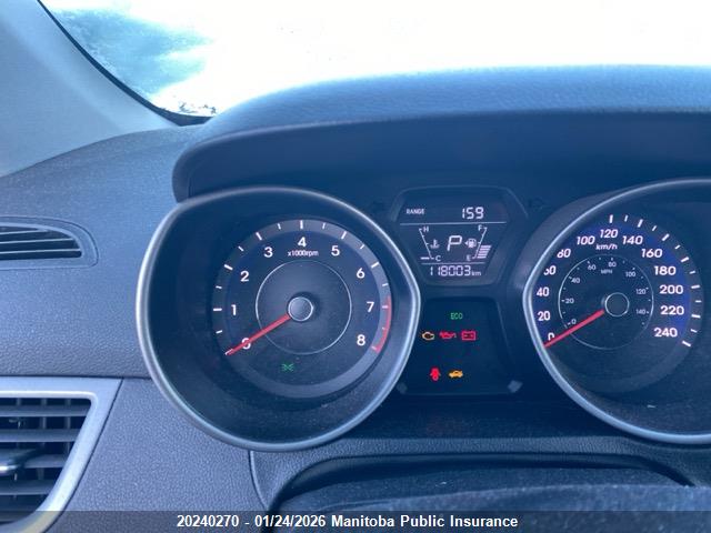 5NPDH4AE9FH563748 Hyundai ELANTRA GL