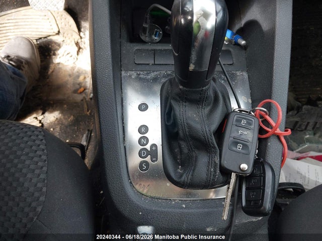 Продаж на аукціоні авто 2011 Volkswagen Jetta 2.0, vin: 3VW2K7AJ3BM328853, номер лоту: 20240344