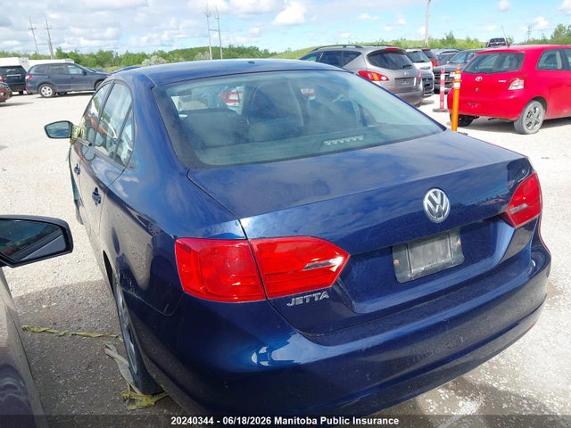 Продаж на аукціоні авто 2011 Volkswagen Jetta 2.0, vin: 3VW2K7AJ3BM328853, номер лоту: 20240344