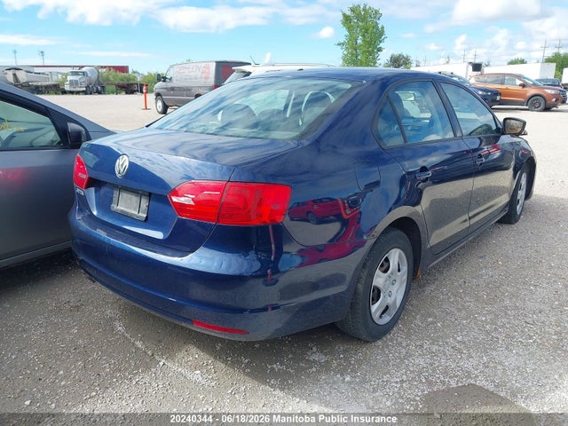 Продаж на аукціоні авто 2011 Volkswagen Jetta 2.0, vin: 3VW2K7AJ3BM328853, номер лоту: 20240344
