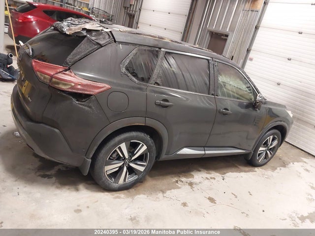 JN8BT3CB1PW215090 Nissan Rogue Sl