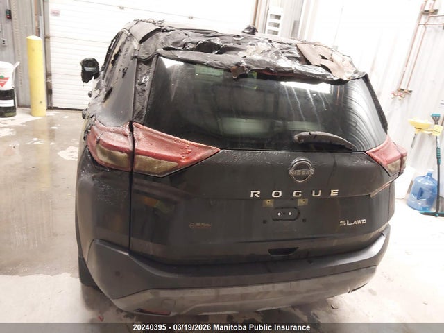 JN8BT3CB1PW215090 Nissan Rogue Sl