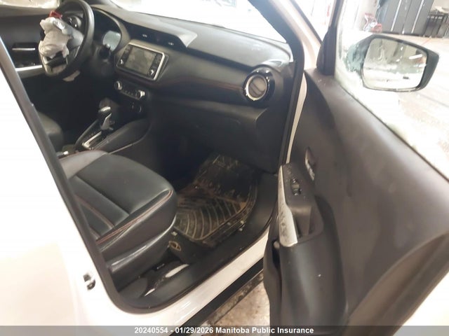 3N1CP5CUXKL514578 Nissan KICKS SR