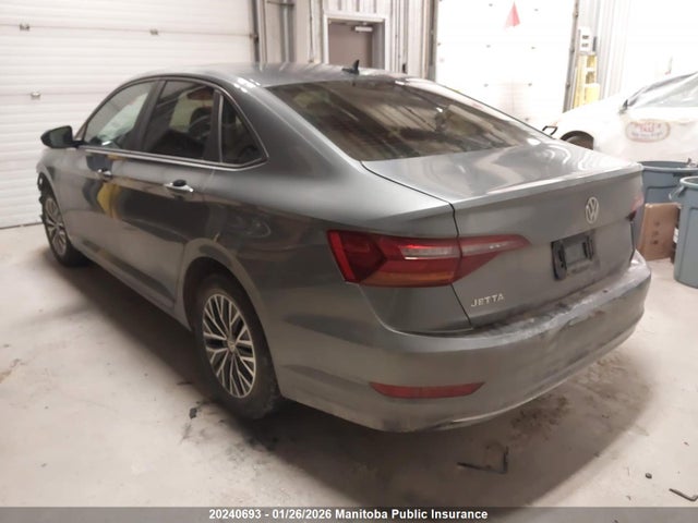 3VWE57BU3KM222822 Volkswagen Jetta 1.4 Tsi