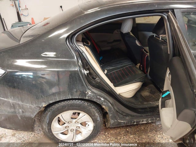 Aukcja sprzedaży 2015 Honda Civic Lx, vin: 2HGFB2F43FH041240, numer aukcji: 20240725