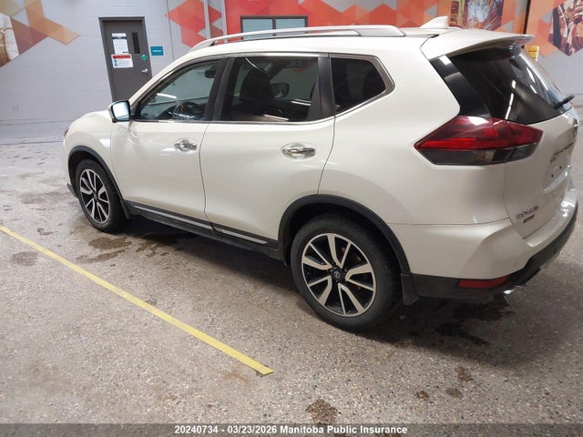 20240734 :رقم المزاد ، 5N1AT2MV9LC770001 vin ، 2020 Nissan Rogue Sv مزاد بيع