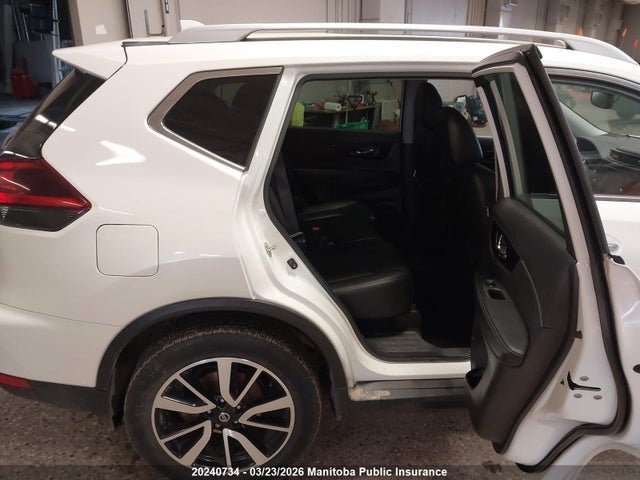 20240734 :رقم المزاد ، 5N1AT2MV9LC770001 vin ، 2020 Nissan Rogue Sv مزاد بيع