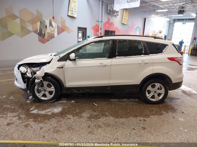1FMCU9G93GUC47389 Ford ESCAPE SE