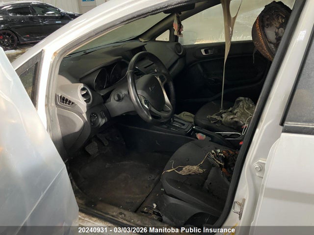 3FADP4BJXFM212572 Ford FIESTA SE