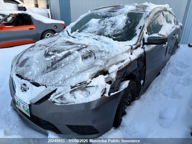 Nissan Sentra 2018 3N1AB7AP0JY277678 Image 2