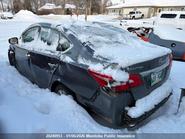 Nissan Sentra 2018 3N1AB7AP0JY277678 Image 3