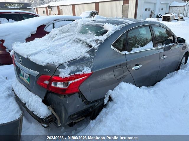 Nissan Sentra 2018 3N1AB7AP0JY277678 Image 4