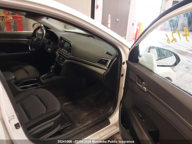 KMHD84LF5JU615831 Hyundai Elantra Limited