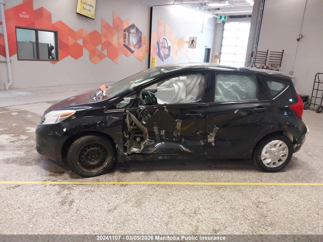 3N1CE2CP7FL427886 Nissan Versa Note Sv