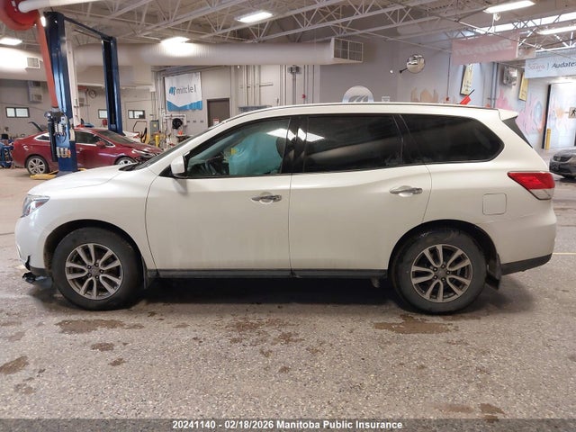 5N1AR2MM9FC645803 Nissan Pathfinder S