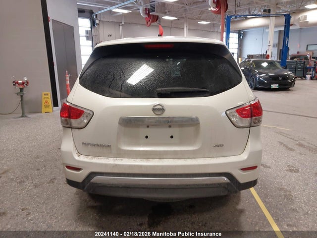 5N1AR2MM9FC645803 Nissan Pathfinder S