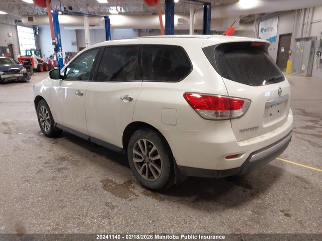 5N1AR2MM9FC645803 Nissan Pathfinder S