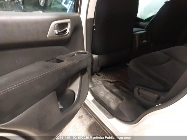 5N1AR2MM9FC645803 Nissan Pathfinder S
