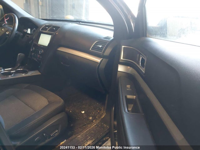 1FM5K8DH5GGA80200 Ford Explorer