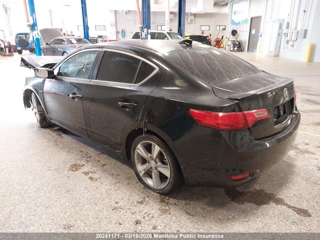 2013 Acura Ilx Hybrid მანქანა იყიდება აუქციონზე, vin: 19VDE3F75DE400120, აუქციონის ნომერი: 20241171