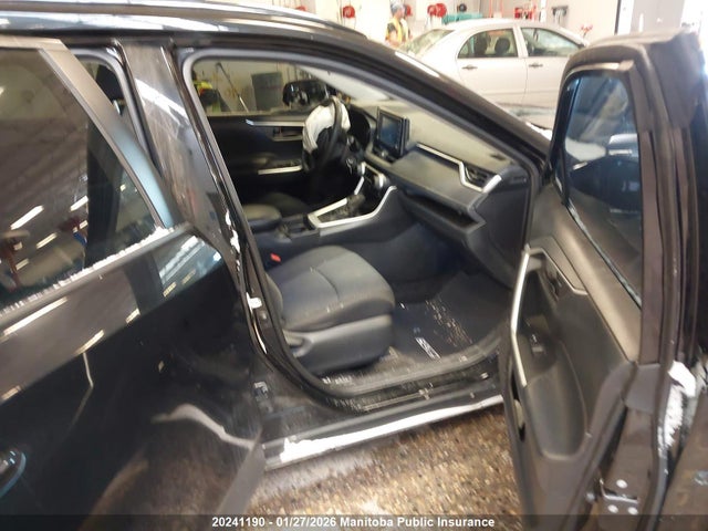 20241190 :رقم المزاد ، 2T3B1RFV2KW001226 vin ، 2019 Toyota Rav4 Le مزاد بيع