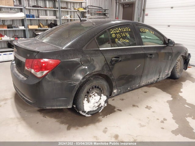 1G1PE5SB3E7357675 Chevrolet Cruze Lt Turbo