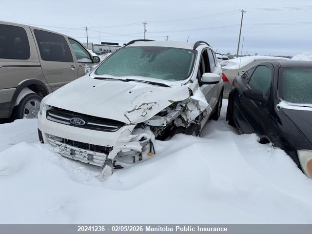 1FMCU9GX5GUC31239 Ford ESCAPE SE
