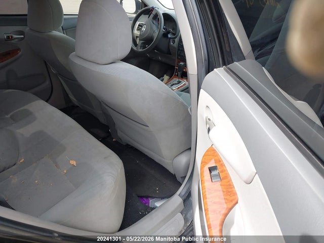 20241301 :رقم المزاد ، 2T1BU4EE9AC282655 vin ، 2010 Toyota Corolla Le مزاد بيع