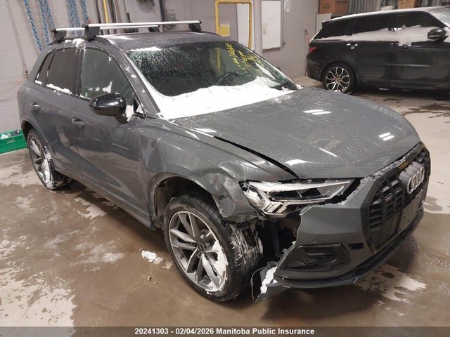 WA1AECF31N1057490 Audi Q3 Komfort 45 2.0 Tfsi