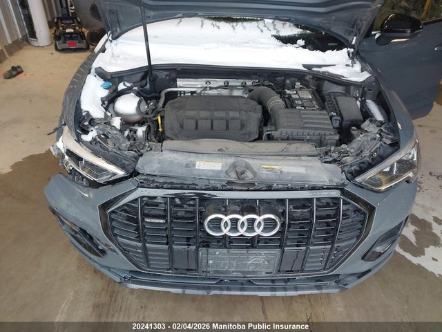 WA1AECF31N1057490 Audi Q3 Komfort 45 2.0 Tfsi