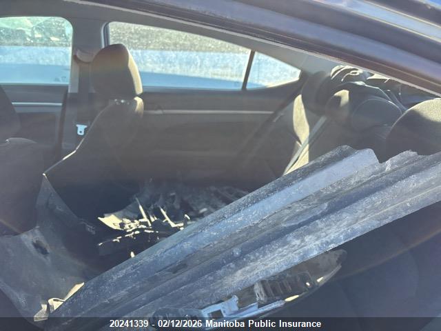 KMHD84LF9HU167152 Hyundai ELANTRA GL
