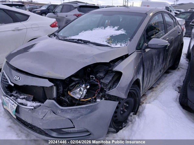 KNAFX4A81F5396577 KIA FORTE EX