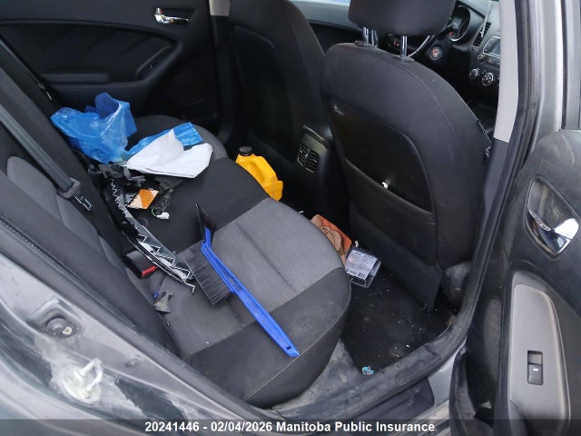 KNAFX4A81F5396577 KIA FORTE EX